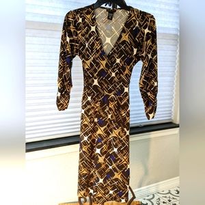 Gently used, v-cut New York and Company size medium dress